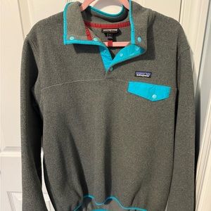 Gray Patagonia Pullover